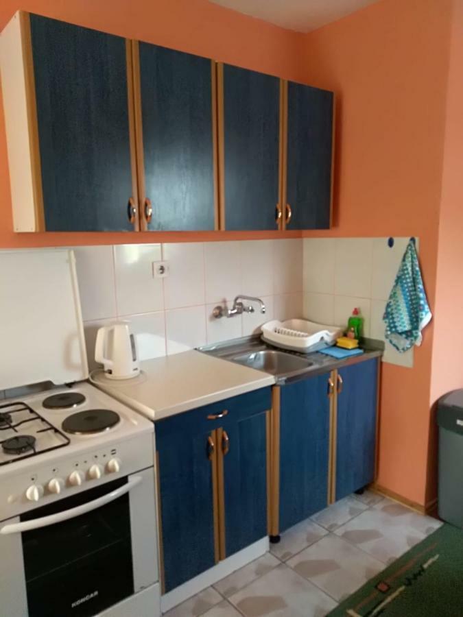 Apartmani Zmiric Primosten Luaran gambar